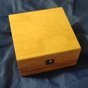 Essential Oils Wooden Storage Box - Natural Finish
